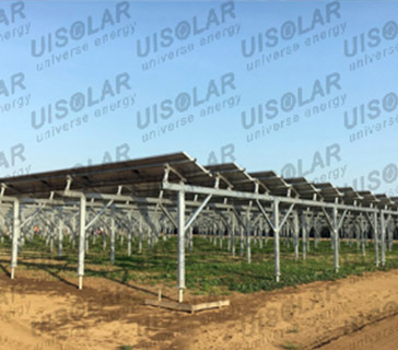 UISOLAR de partner klaar 500kw zonne-boerderij-installatie in Japan.